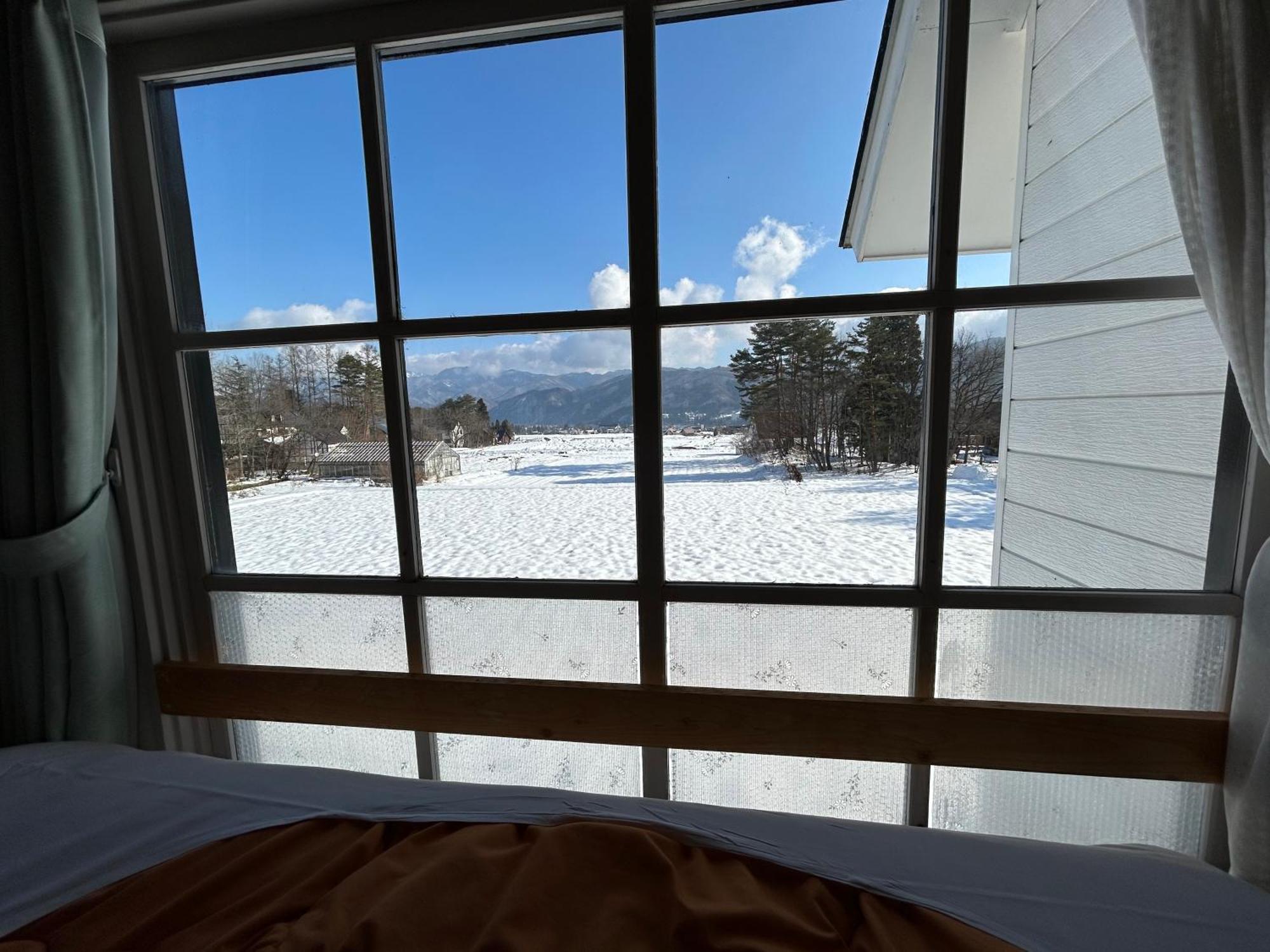 Hakuba Snow Fox Bed & Breakfast Ngoại thất bức ảnh