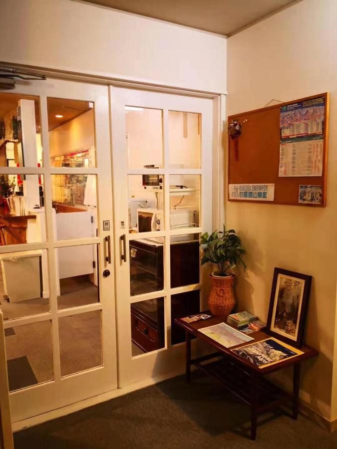 Hakuba Snow Fox Bed & Breakfast Ngoại thất bức ảnh